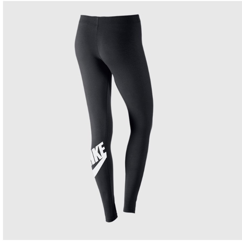 Nike sportswear leggings